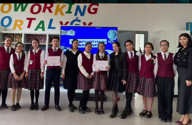 Өзін-өзі басқару ұйымы ұйымдастырған “QUIZ” жарысы📚