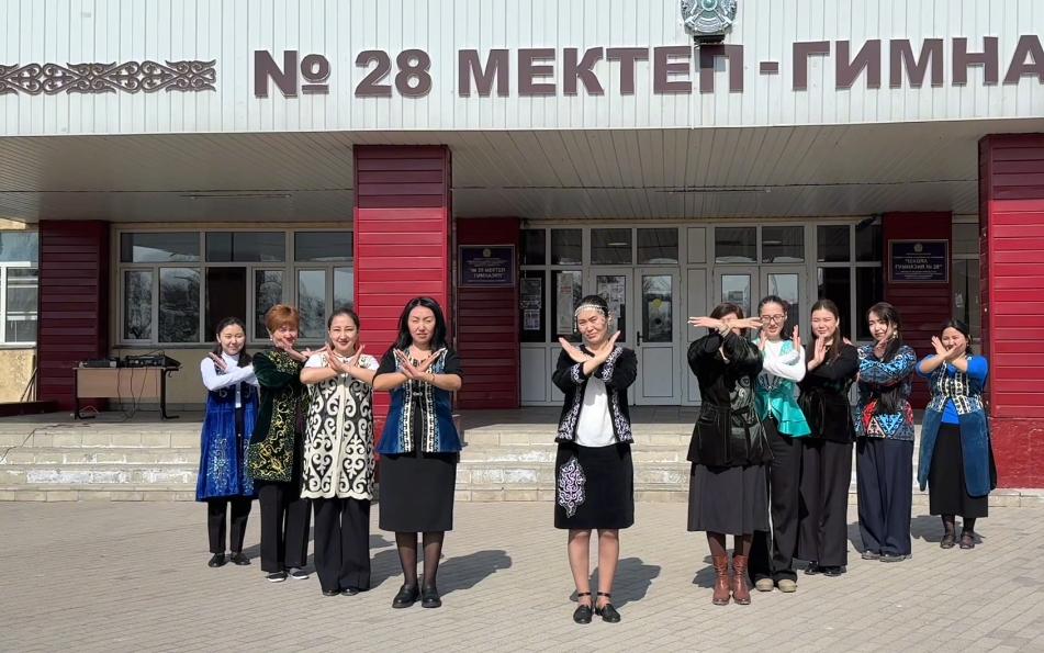 Ұлттық құндылық – ұлттың айнасы Ұлттық киім – тек сән емес, ол ұлттың болмысы